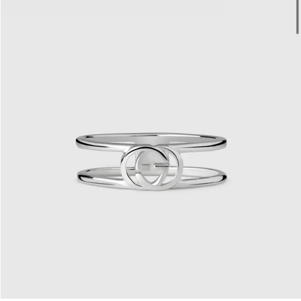 INTERLOCKING G THIN OPEN BAND
